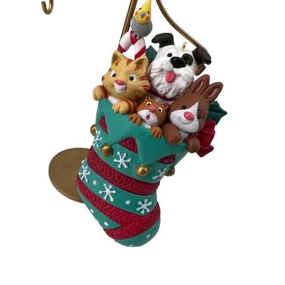 Hallmark 2021 Stocking Stuffers First in Series Animals - Picture 7 of 7